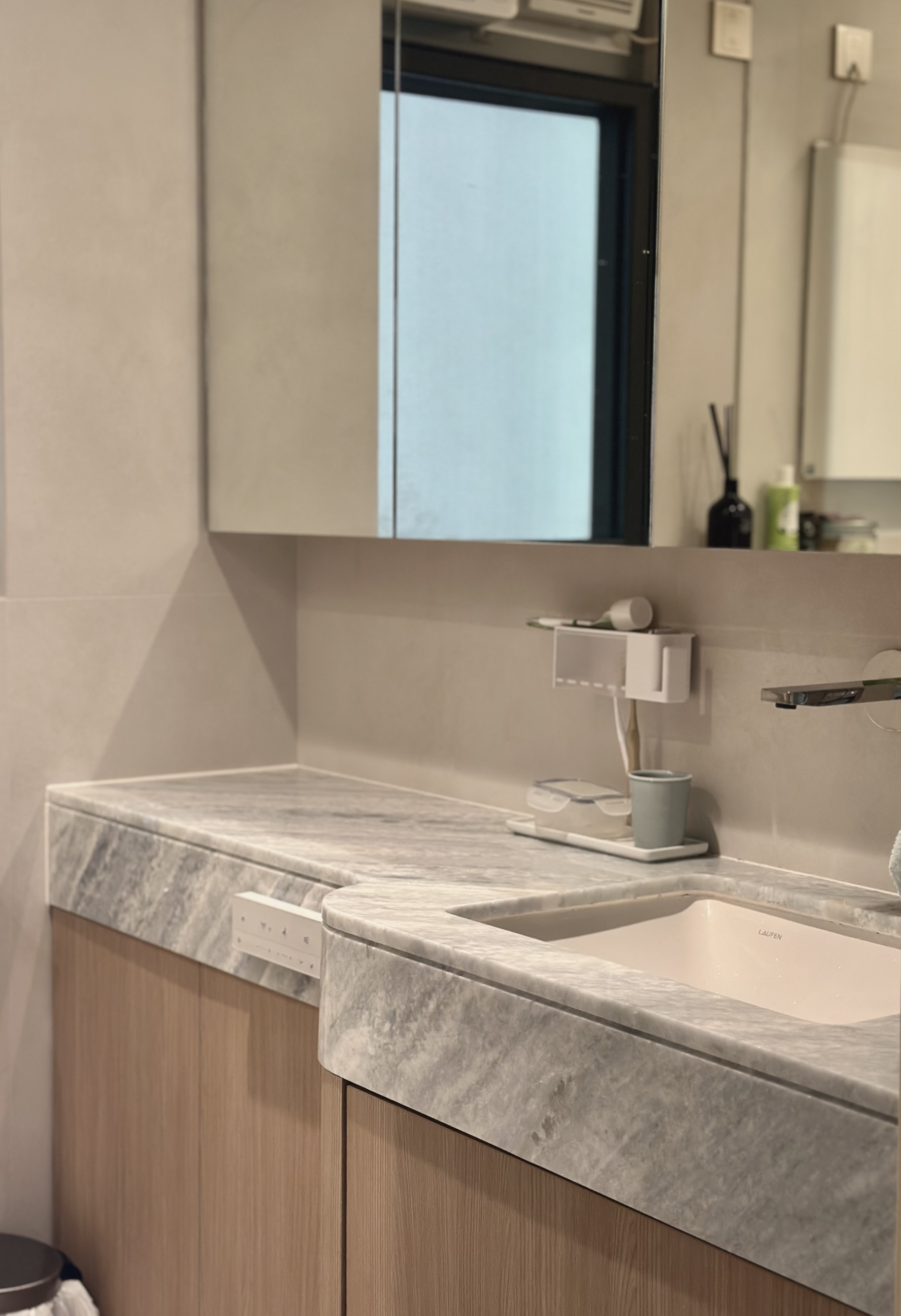Henry Lee Design - GRAND PROMENADE APARTMENT - 6